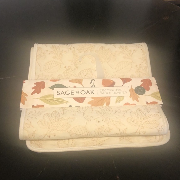 NWT Sage & Oak Decorative Table Runner Gold Stitch Leaves Beige 70 inches - Picture 2 of 9